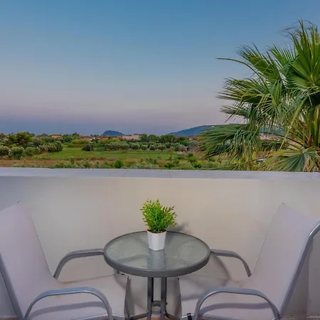 Ξενοδοχείο Maui 2*