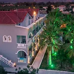 Hotel Maui - Classic