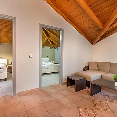 Maui - Classic Hotel 3*