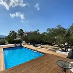 Hotel Maui - Classic